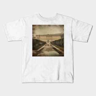 Schönbrunn Palace Kids T-Shirt